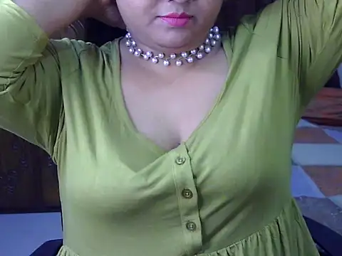 Natasha pihu online show from January 6, 4:44 pm