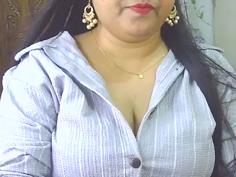 Natasha pihu online show from April 3, 5:52 pm