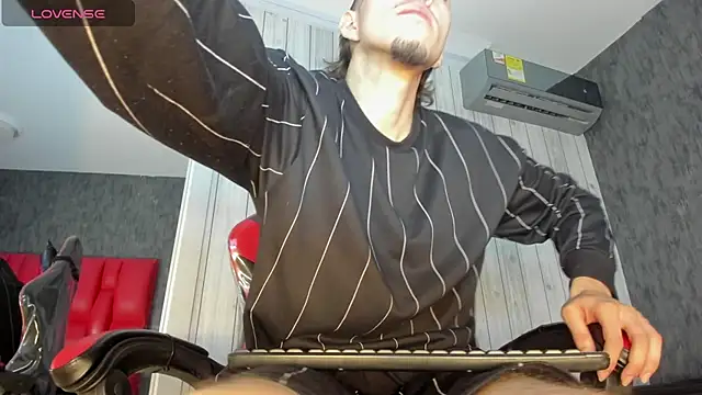 yeikoox online show from November 21, 3:38 am