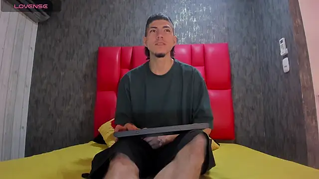 yeikoox online show from November 24, 3:06 am