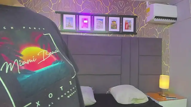 monserrat cutte online show from January 14, 4:05 am