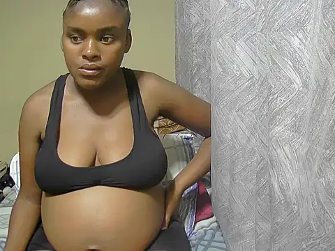 PregiiCaramellxx online show from November 20, 5:02 pm