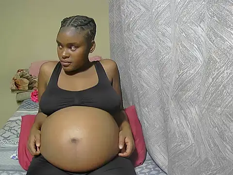 PregiiCaramellxx online show from November 19, 8:09 pm