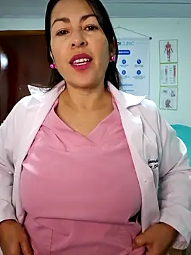 JustSamantha  online show from February 25, 7:41 am