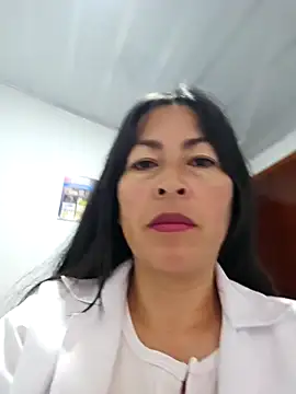 JustSamantha  online show from March 28, 11:55 am