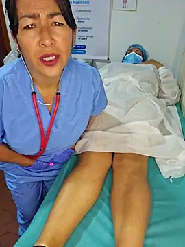 JustSamantha  online show from March 31, 10:28 am