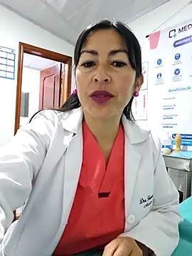 JustSamantha  online show from March 22, 10:06 am