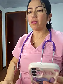 JustSamantha  online show from December 19, 1:09 am