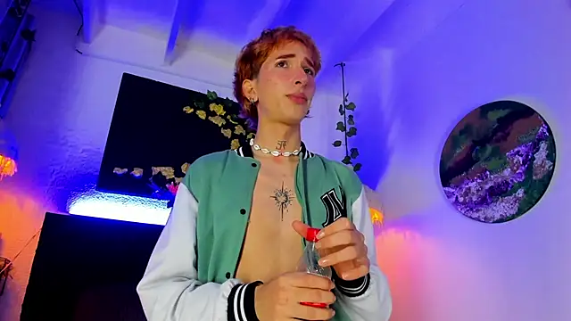 Shadow claw online show from November 20, 7:58 pm