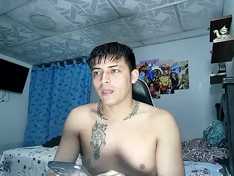 Snapshot of ricky_boy4 chatting on January 7, 7:19 pm ricky boy4 online show from January 7, 7:19 pm