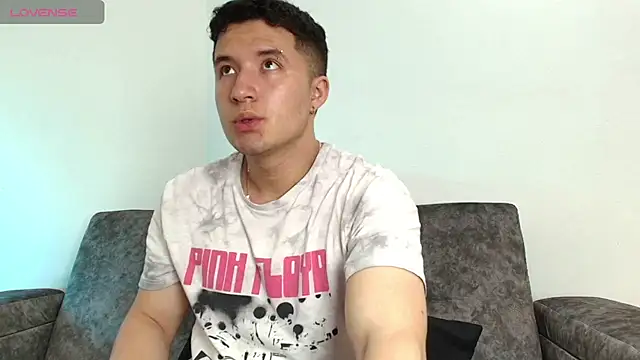 Ethan-Connor online show from December 1, 8:53 pm