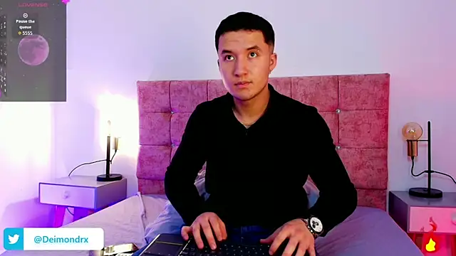 Ethan-Connor online show from January 12, 12:45 pm