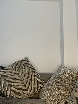 Snapshot of BootyQueenApril chatting on January 10, 2:12 pm BootyQueenApril online show from January 10, 2:12 pm