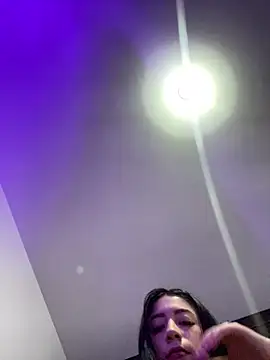 luna ef  online show from November 21, 7:02 pm