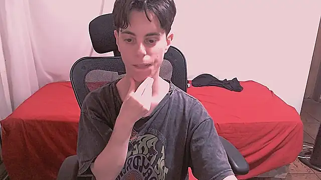 yuyitohairy online show from November 26, 2:55 am