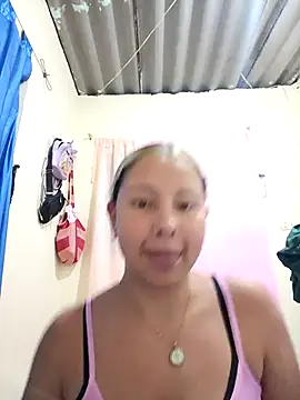 Snapshot of Amber_Adams01 chatting on November 28, 4:56 am Amber Adams01 online show from November 28, 4:56 am