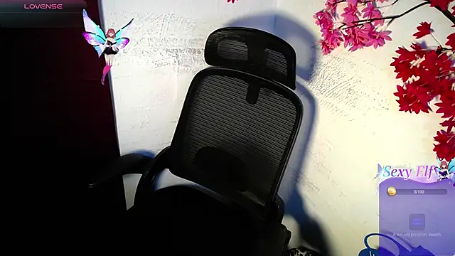 Snapshot of chleo_rosse chatting on June 19, 1:06 pm chleo rosse online show from June 19, 1:06 pm
