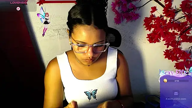 Snapshot of chleo_rosse chatting on July 17, 3:15 am chleo rosse online show from July 17, 3:15 am