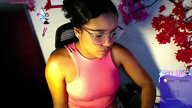 chleo rosse online show from May 28, 2:41 am