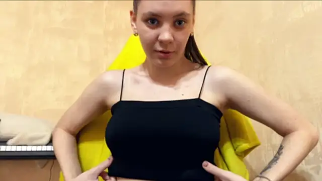 Snapshot of jenyhereforyou chatting on November 20, 9:10 am jenyhereforyou online show from November 20, 9:10 am