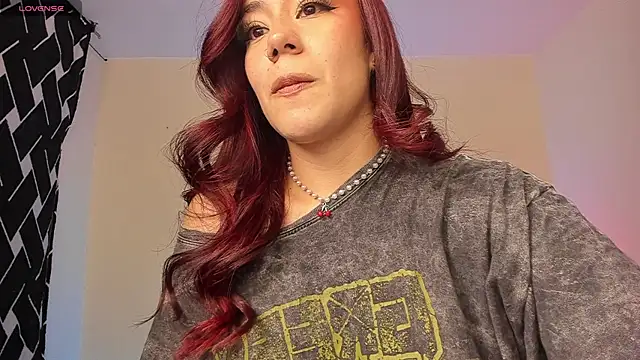 stanandrose  online show from June 17, 3:39 am