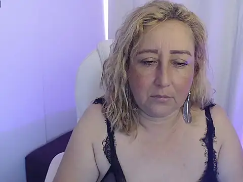 Perla 2026 online show from November 20, 5:02 pm