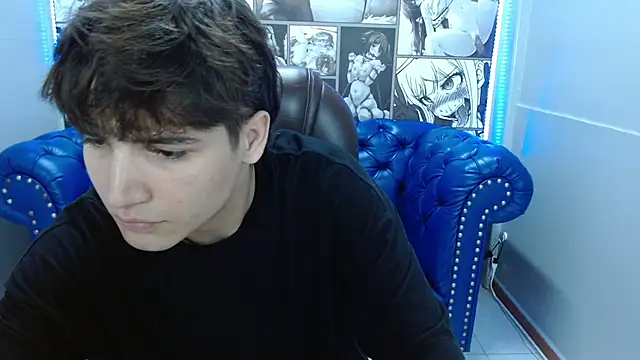 Snapshot of JakeSummer_ chatting on February 23, 7:25 pm JakeSummer online show from February 23, 7:25 pm