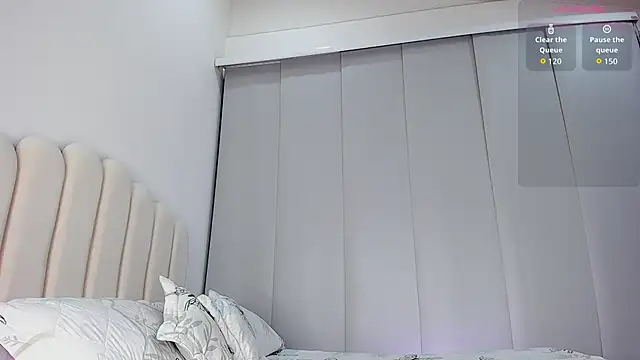 Amira-Zahra online show from January 14, 9:57 am