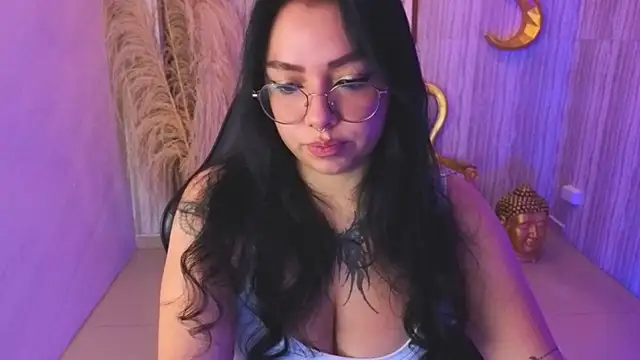 lexie s online show from February 4, 8:15 pm