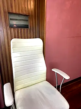 KyliePinkk  online show from November 27, 1:39 am