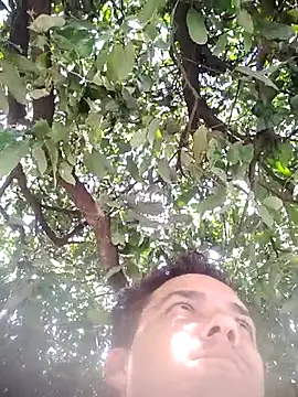 nori dunda online show from December 17, 6:46 pm