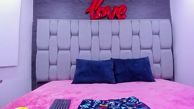 Sarita Ass online show from March 7, 4:19 am