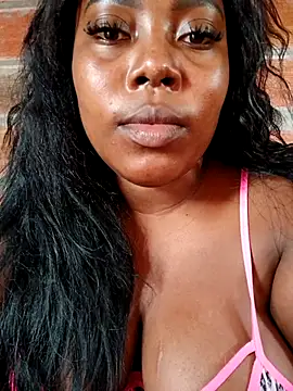 Snapshot of nani_will chatting on December 15, 4:13 pm nani will online show from December 15, 4:13 pm