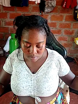 Snapshot of nani_will chatting on February 17, 7:22 pm nani will online show from February 17, 7:22 pm