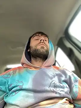 strippingmale1 online show from November 26, 2:50 pm