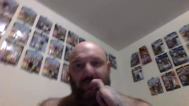 Snapshot of jbrown334 chatting on December 17, 12:26 am jbrown334 online show from December 17, 12:26 am