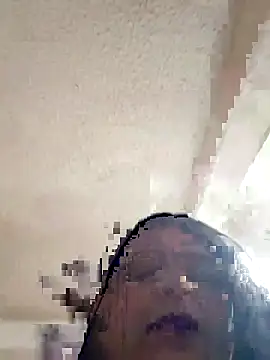 Layla-daring online show from April 14, 6:46 pm