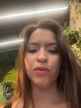 Little  Danni1 online show from May 16, 4:11 am