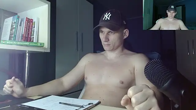 Poliglotjoe1 online show from November 29, 7:08 am