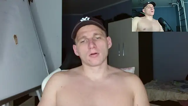 Poliglotjoe1 online show from November 25, 5:41 am