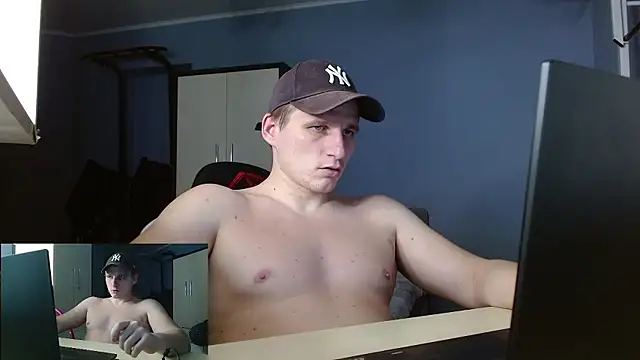 Snapshot of Poliglotjoe1 chatting on January 17, 2:37 am Poliglotjoe1 online show from January 17, 2:37 am