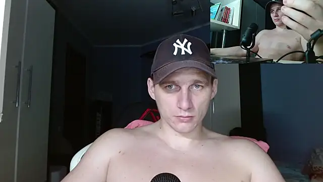 Poliglotjoe1 online show from December 21, 6:26 am