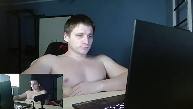 Snapshot of Poliglotjoe1 chatting on February 8, 11:35 pm Poliglotjoe1 online show from February 8, 11:35 pm