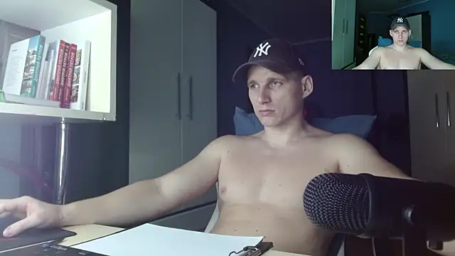 Poliglotjoe1 online show from November 29, 7:36 pm