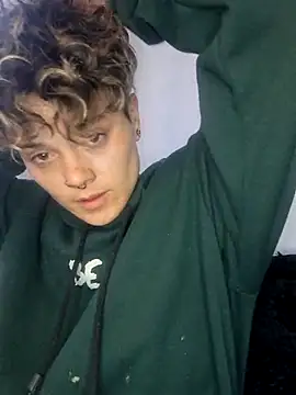 megan NL online show from December 3, 9:36 pm