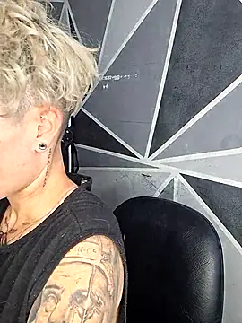 megan NL online show from January 15, 9:40 pm