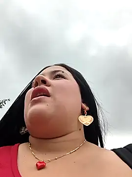 Kendra-daring online show from January 6, 7:51 pm