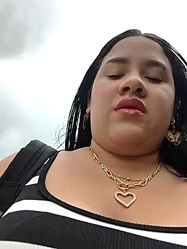 Snapshot of Kendra-daring chatting on February 22, 5:47 pm Kendra-daring online show from February 22, 5:47 pm