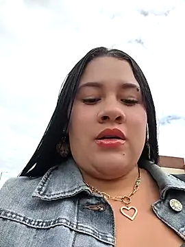 Kendra-daring online show from April 11, 8:23 pm