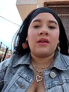 Snapshot of Kendra-daring chatting on February 12, 5:56 pm Kendra-daring online show from February 12, 5:56 pm